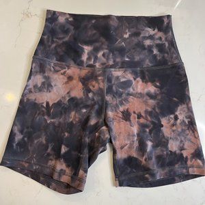 lululemon Align™ Short 4", Size 4 in Purple Tie Dye